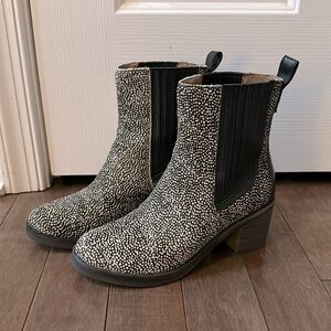 UGG Camden Exotic Uggs Women’s 6.5